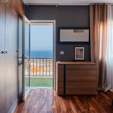 Villa Casa Del Roque Stunning Ocean View Costa Adeje (Tenerife)