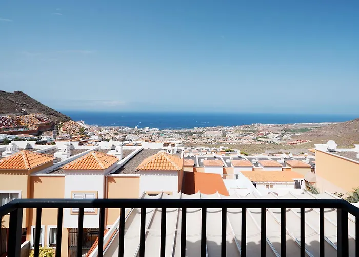 Вілла Casa Del Roque Stunning Ocean View Адехе